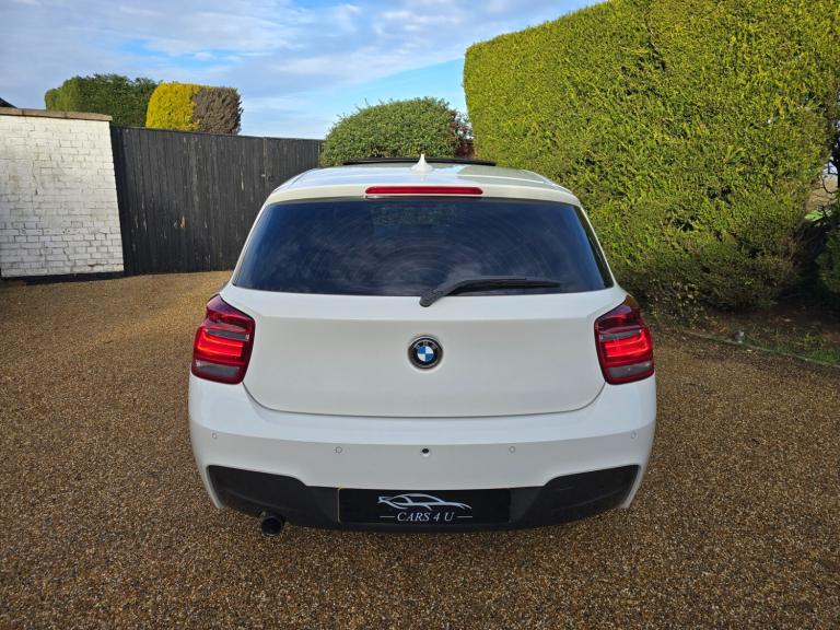 BMW 1 SERIES 118i M SPORT - AUTOMATIC - 5 DOOR - 2012 - WHITE **LOW MILES**