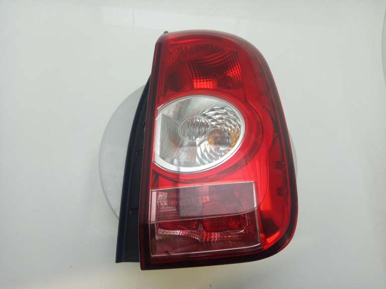 Dacia Duster Tail Light Rear Lamp O/S 2010-2015 5 Door Hatchback Rh