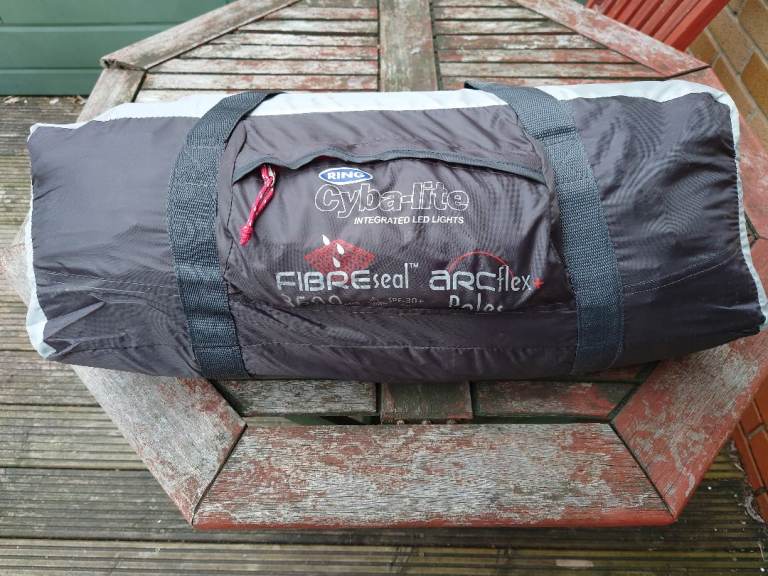 Blacks Constellation DLX Cygnus 2 person dome tent