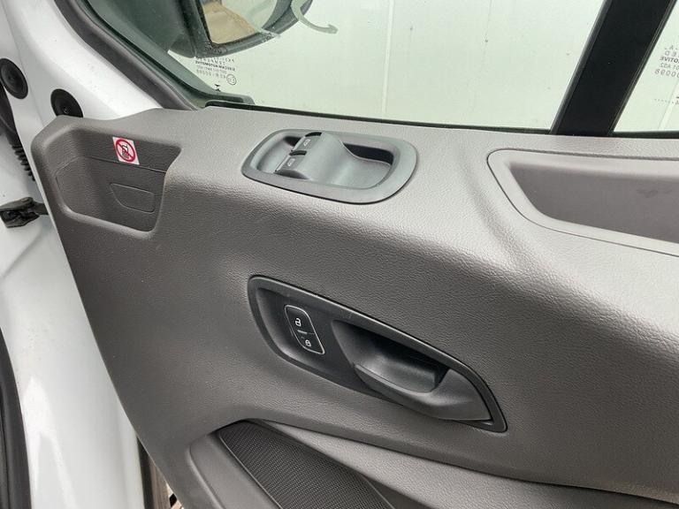 2024 Ford Transit 460 EcoBlue Trend 17 Seat Minibus 165ps Minibus Diesel Manual