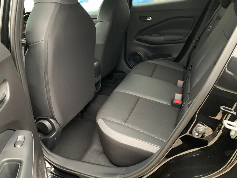 2025 Nissan Juke 1.0 DiG-T N-Connecta 5dr HATCHBACK PETROL Manual