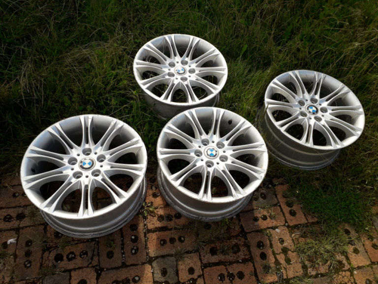 Four BMW MV2 Style 135 18 inch  Alloy Wheels Rims E46 M Sport