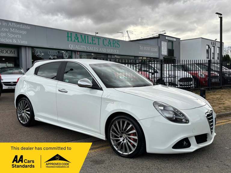 2010 Alfa Romeo Giulietta 1750 TBi Cloverleaf Hatchback 5dr Petrol Manual Euro