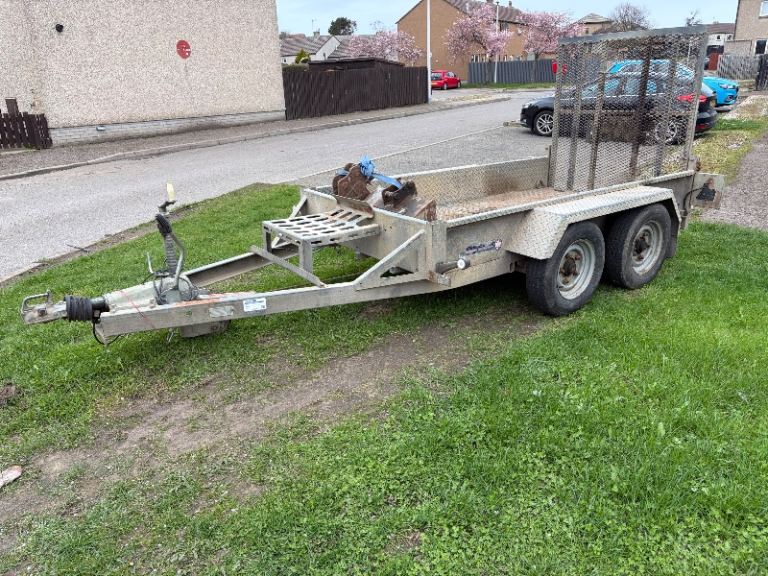 Plant trailer 