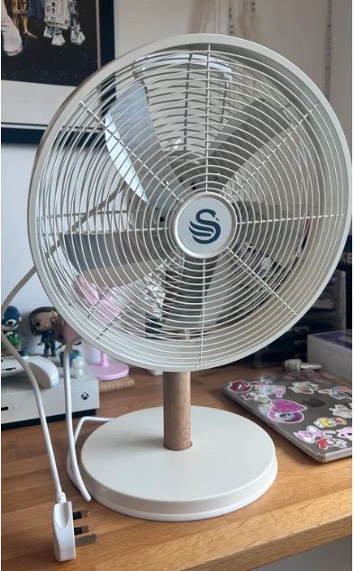 Swan Nordic Fan 12 Inch White & Wood Effect