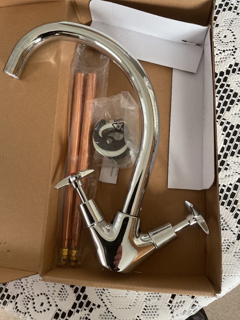 Bristain. Mono block kitchen mixer tap