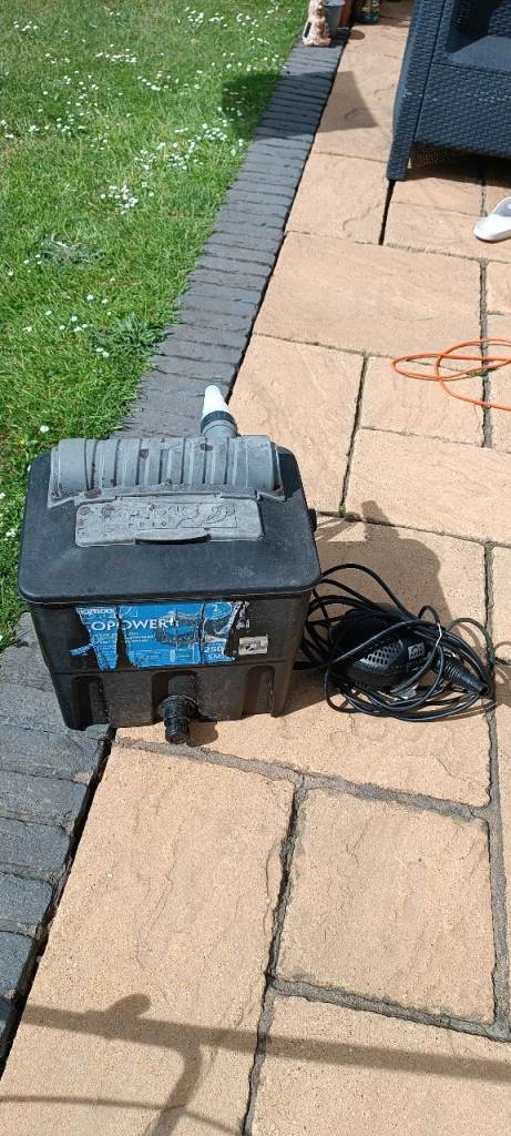 Hozelock Ecoclear 2500 Pond Filter - Good Condition
