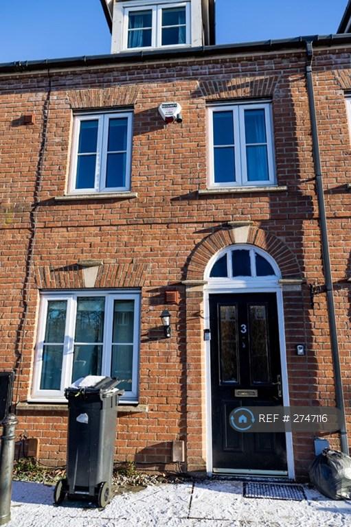 1 bedroom in Hallbridge Gardens, Bolton, BL1 (#2747116)