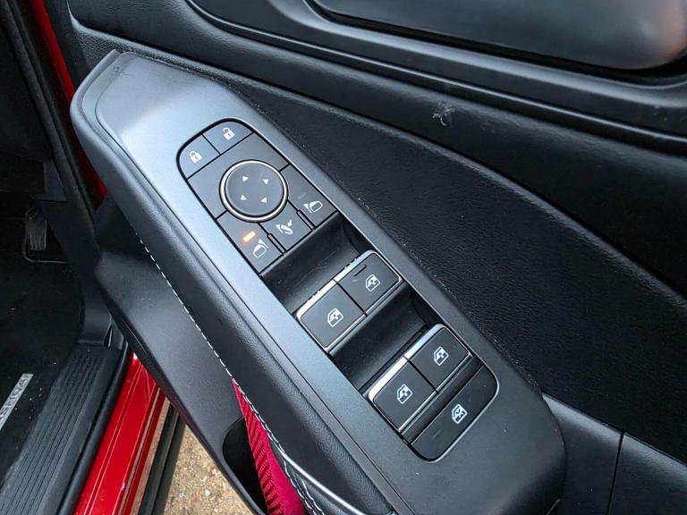 2025 Nissan Qashqai 1.5 E-Power N-Connecta 5dr Auto HATCHBACK PETROL/ELECTRIC Automatic