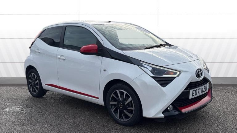 image for 2021 Toyota AYGO 1.0 VVT-i X-Trend TSS 5dr x-shift Petrol Hatchback Hatchback Petrol Automatic