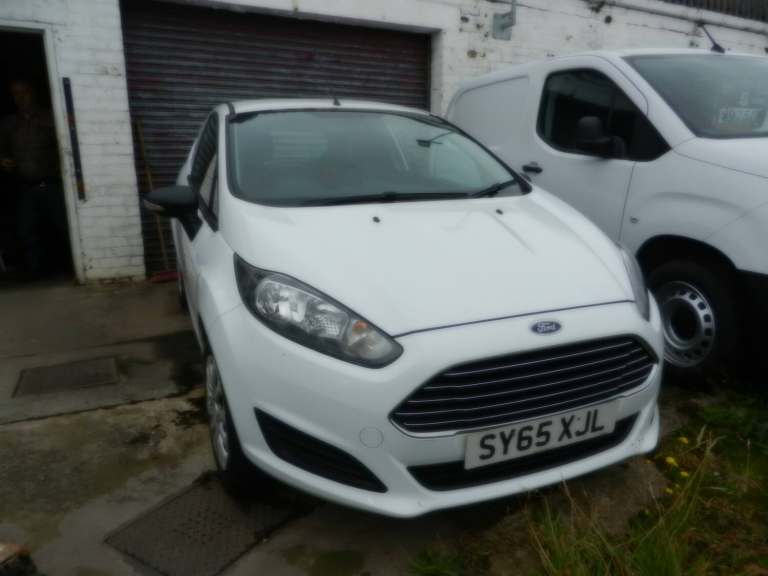 2015 Ford Fiesta 1.5 TDCi Van CAR DERIVED VAN Diesel Manual