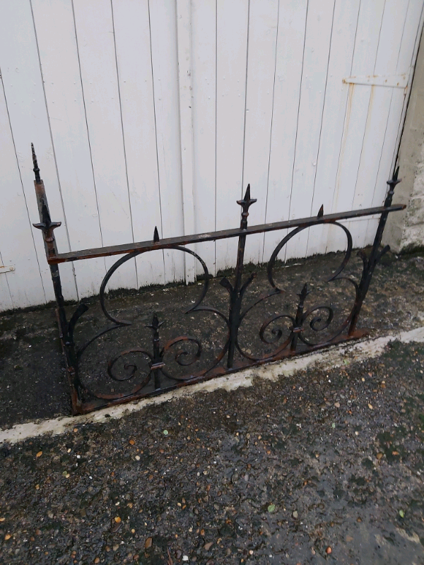 Reclaimed Antique Garden Metal Fence 