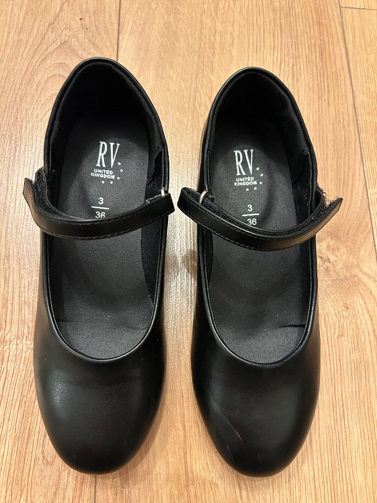 Girls tap dance shoes size 3 uk 36
