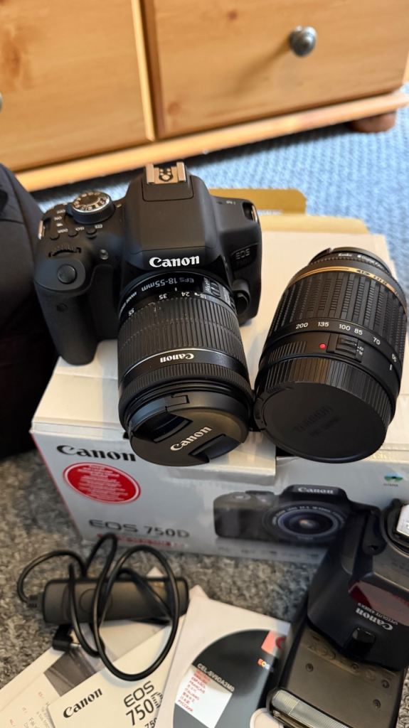 Cannon EOS 750D DSLR Camera with 18-55 Lens