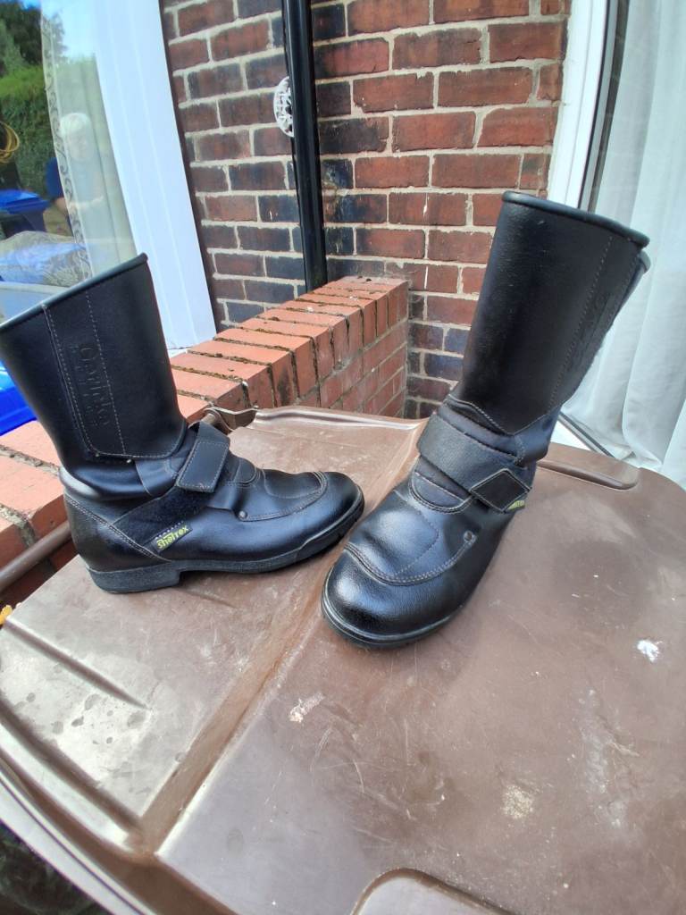 Heine Gericke Ladies Sheltex motor cycle boots size Eu 39 UK 6