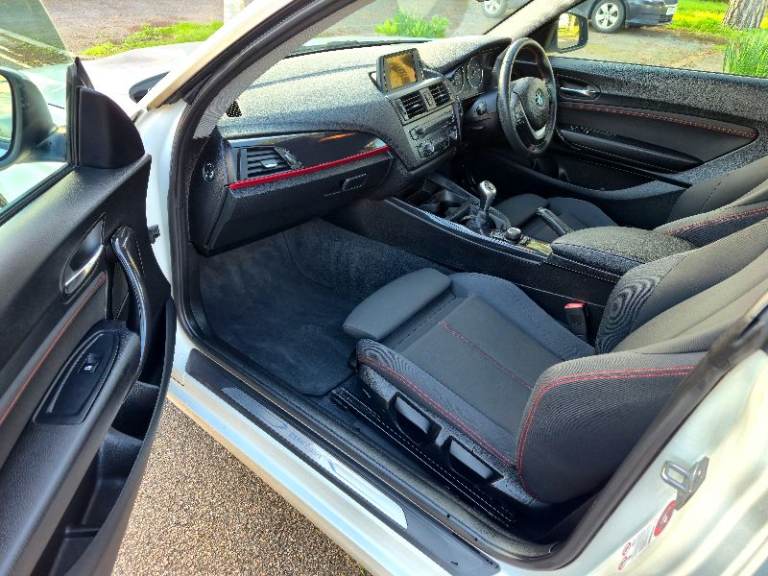 BMW 1 SERIES 1.6 DIESEL WITH £35 TAX