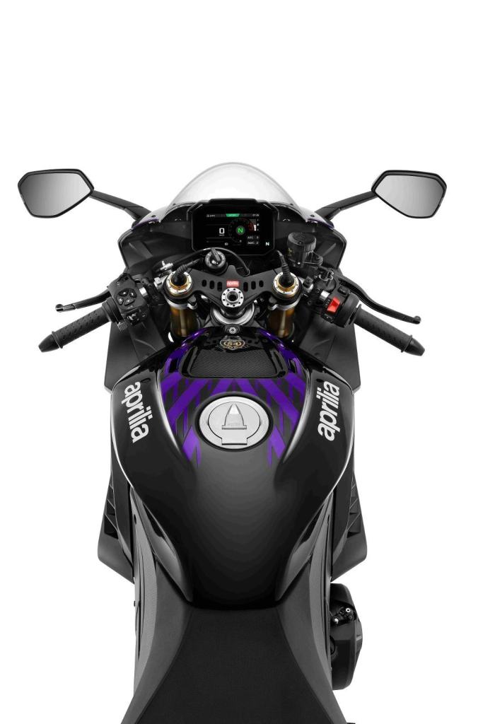 Aprilia RSV4 1100 FACTORY 2026 MODEL, IN STOCK NOW.