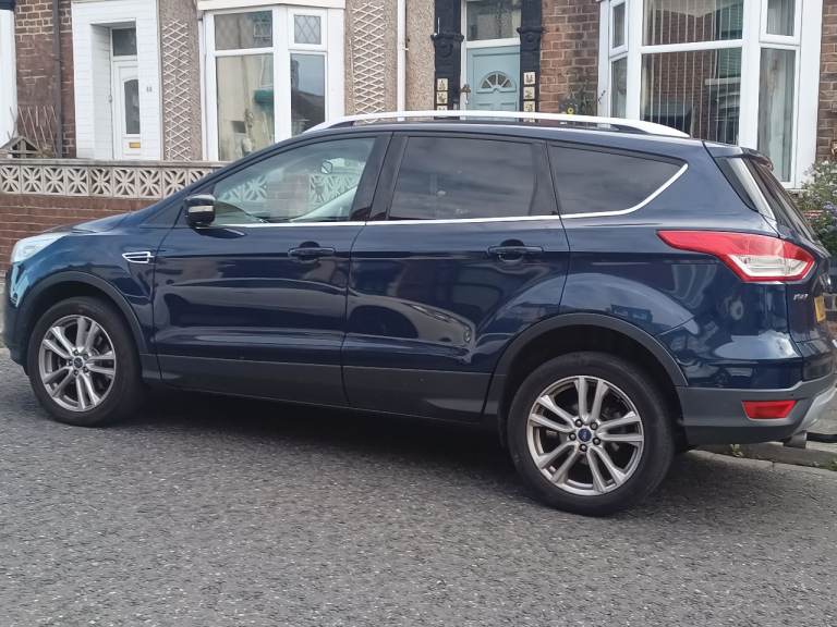 Ford, KUGA, Hatchback, 2013, Semi-Auto, 1997 (cc), 5 doors