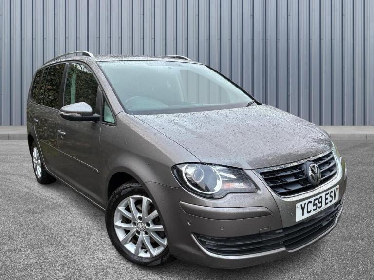 2009 Volkswagen Touran 2.0 TDI Match 5dr DSG MPV DIESEL Automatic