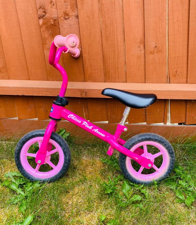 Chicco Pink Arrow Balance Bike – Good Condition