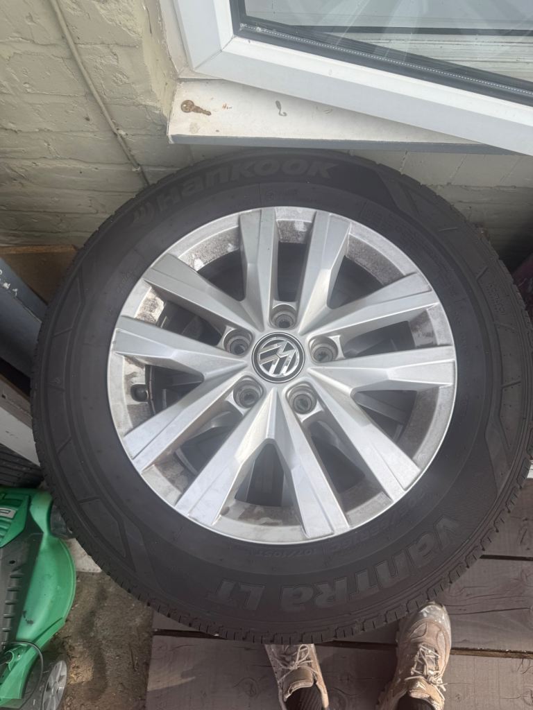 Vw transporter alloys 17” 