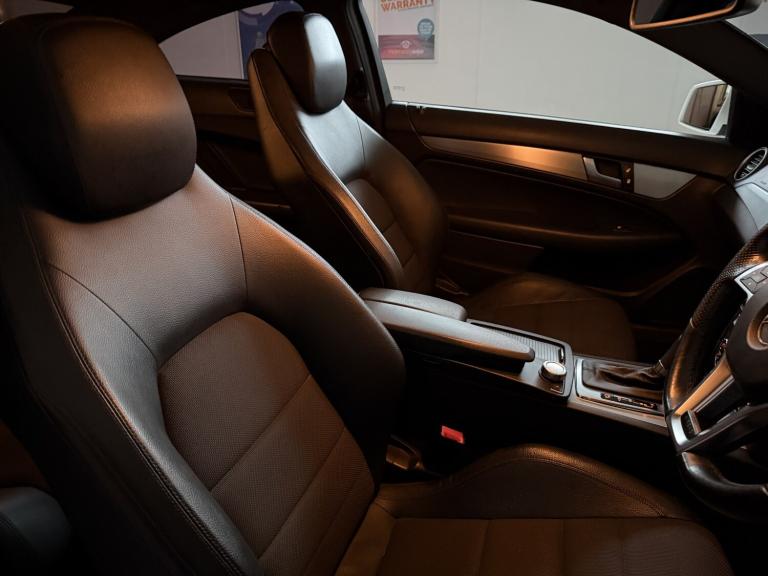 MERCEDES-BENZ C CLASS 2.1 C220 CDI BlueEfficiency AMG Sport 2012