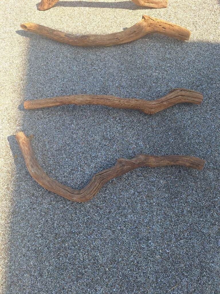 Natural Wood Driftwood Pieces for Crafts/Decor