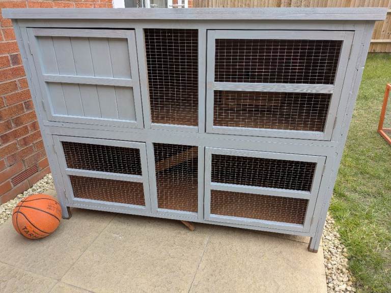 Double 5ft Pets at Home Hutch