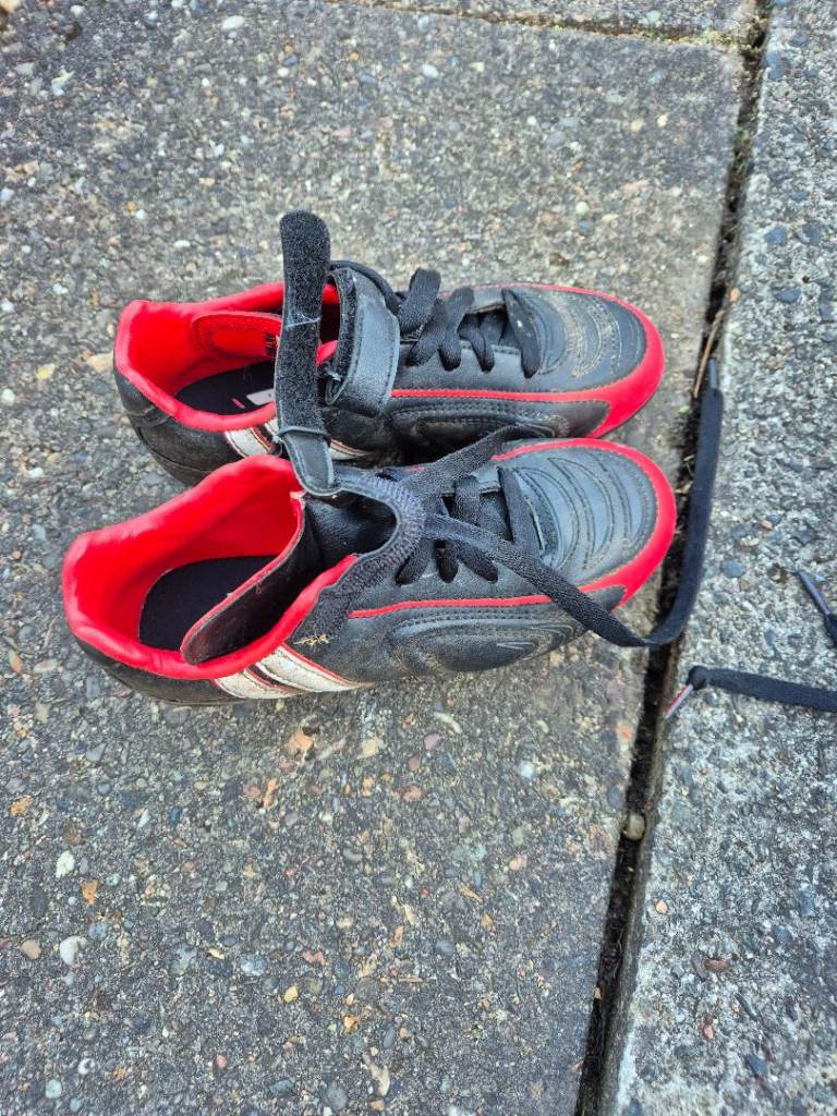 Kids Rugby Boots Size 13