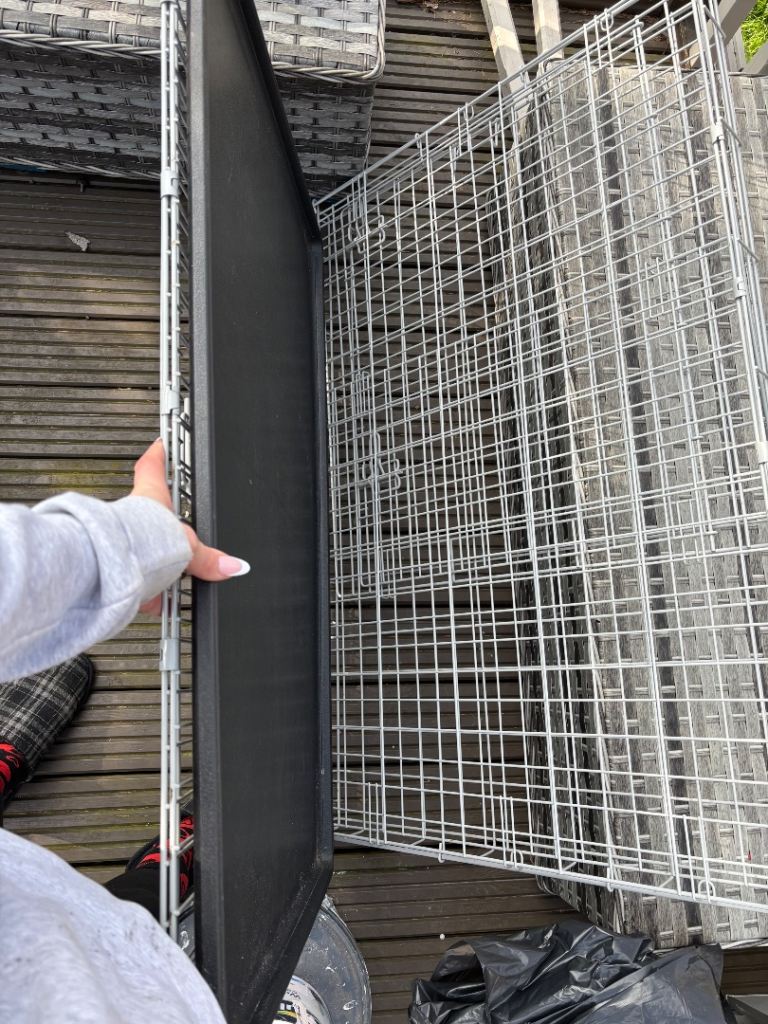 Pers at home XL Dog crate 