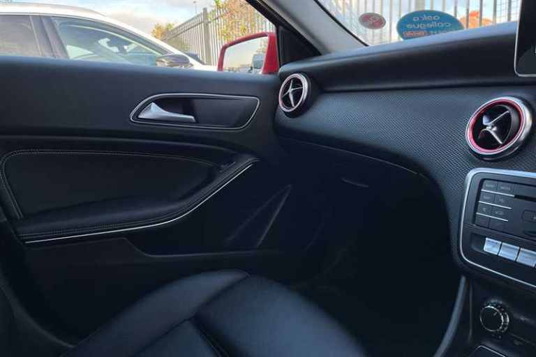 2018 Mercedes-Benz A-Class A160 SE Executive 5dr Auto HATCHBACK PETROL Automatic