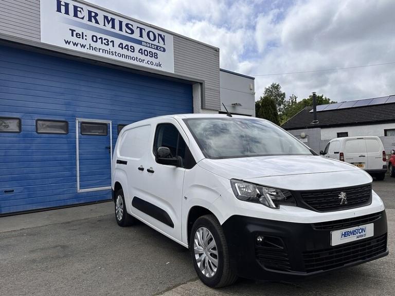 2022 Peugeot Partner 950 1.5 BlueHDi 100 Professional Premium Van PANEL VAN DIESEL Manual