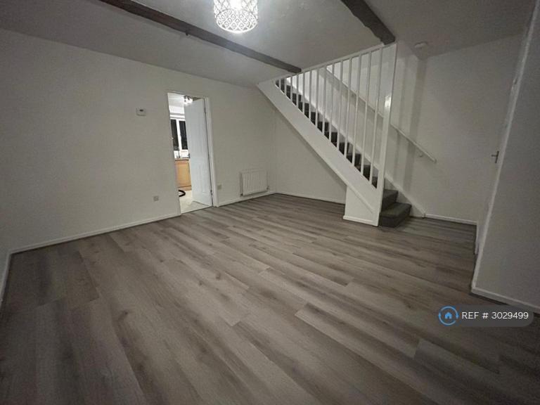 3 bedroom house in Perracombe, Milton Keynes, MK4 (3 bed) (#3029499)