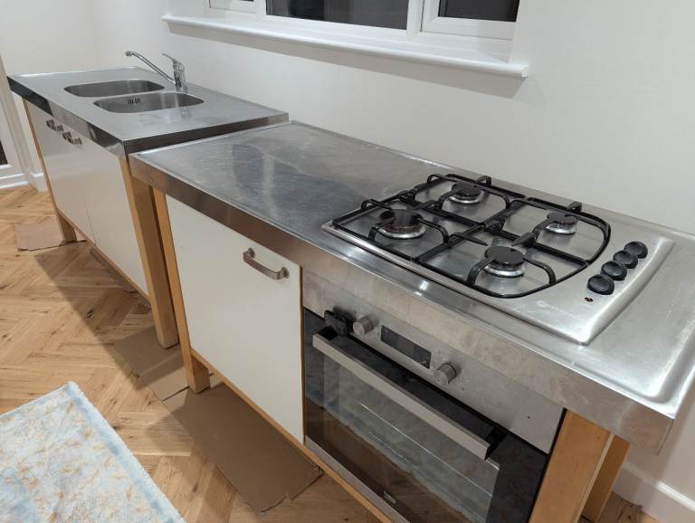IKEA Varde freestanding kitchen sink and oven units