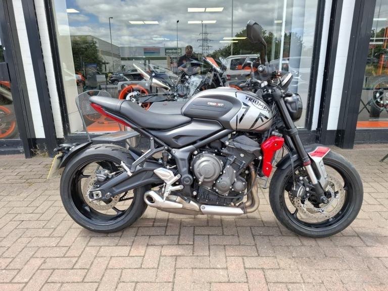 Triumph Trident 660 2021, only 6417 Miles, fresh service and Full MOT