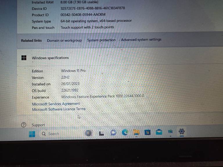 Lenovo 15.6in i7 Windows 11 pro with MS Office 