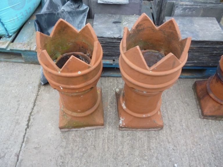 Reclaimed chimney pots Large selection 
