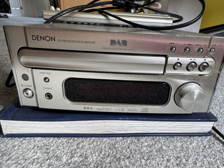 Denon RCD-M35DAB DAB FM Radio CD Player Hi-Fi in Full Working Order - with original remote