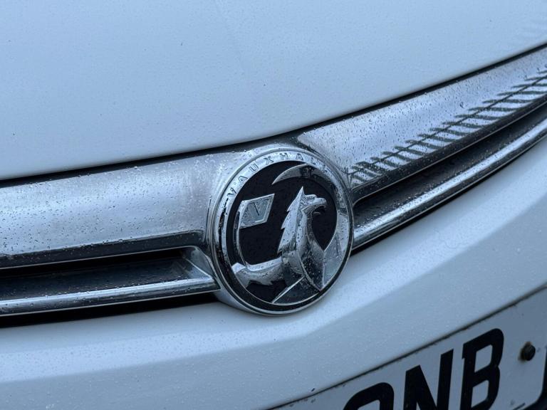 2015 Vauxhall Astra GTC 1.4T 16V 140 SRi 3dr HATCHBACK PETROL Manual