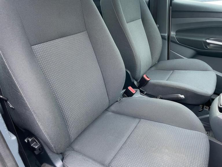 FORD C-MAX 1.6 ZETEC 11 REG 5 DOOR MPV MOT JULY 8TH 2026 LOW INSURANCE 40+MPG