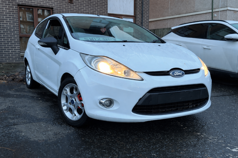 Ford, FIESTA, Hatchback, 2012, Manual, 1242 (cc), 3 doors