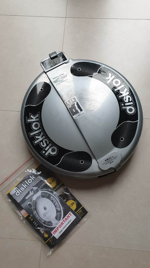 Disklok Gold Edition Steering Lock (Silver) Small (Plus three keys). RRP: £169.99