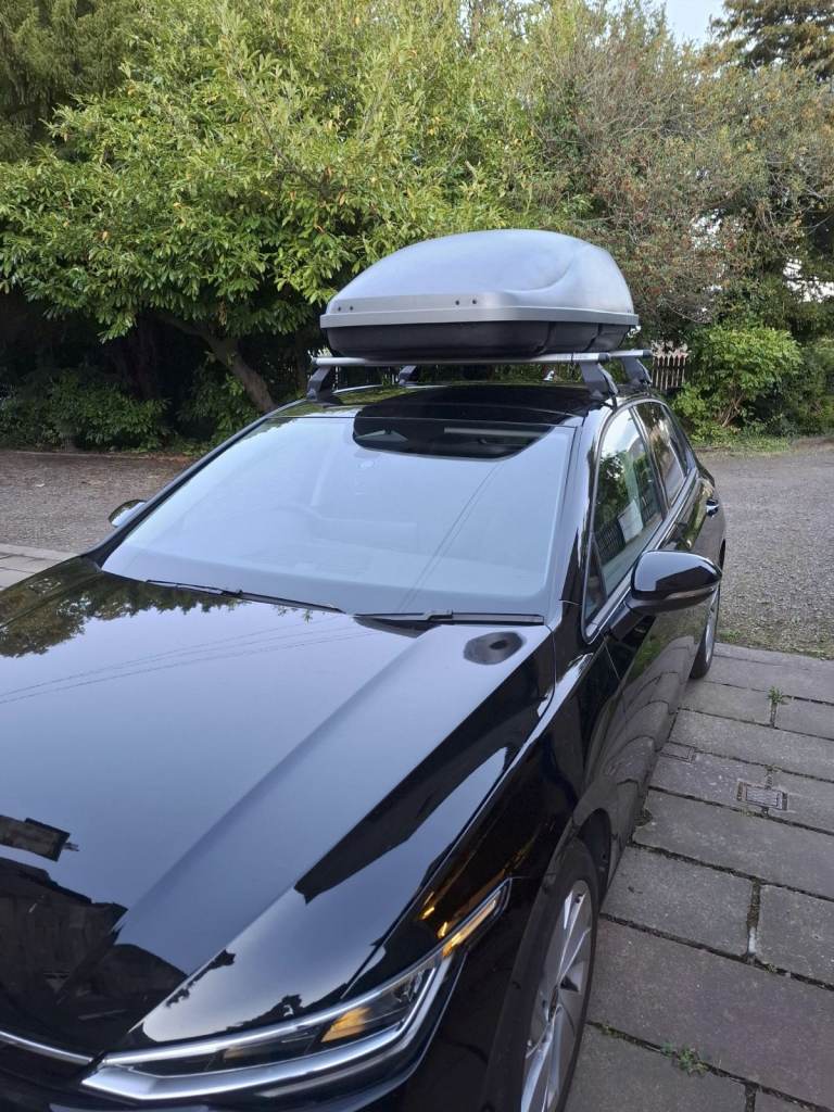 Halfords 32l Roof Box