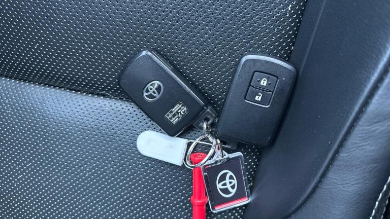 2018 Toyota Auris 1.8 Hybrid Excel TSS 5dr CVT [Leather] Hybrid Estate Estate Hybrid Automatic