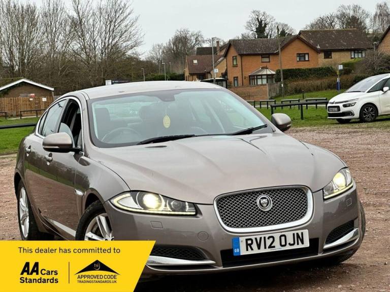 2012 Jaguar XF 2.2d Luxury Auto Euro 5 (s/s) 4dr Saloon Diesel Automatic