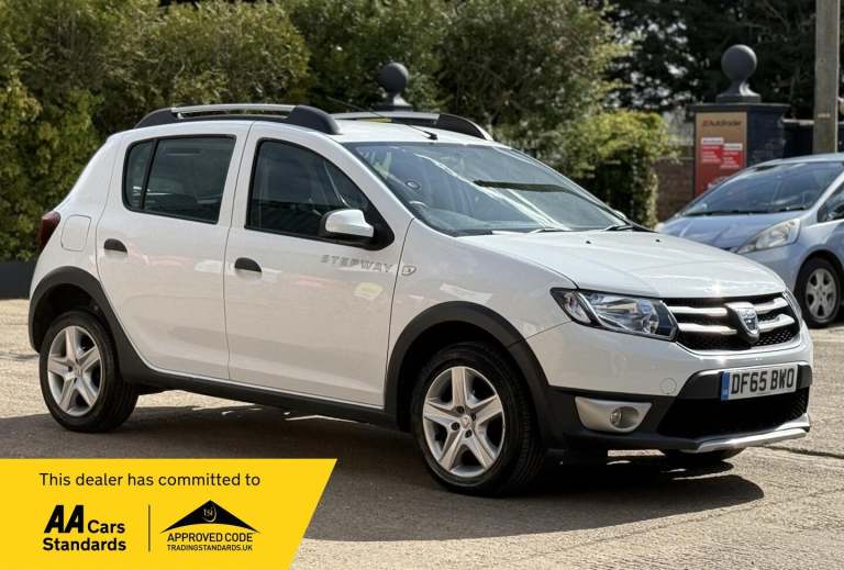 2015 Dacia Sandero Stepway 0.9 TCe Laureate Euro 6 (s/s) 5dr Petrol