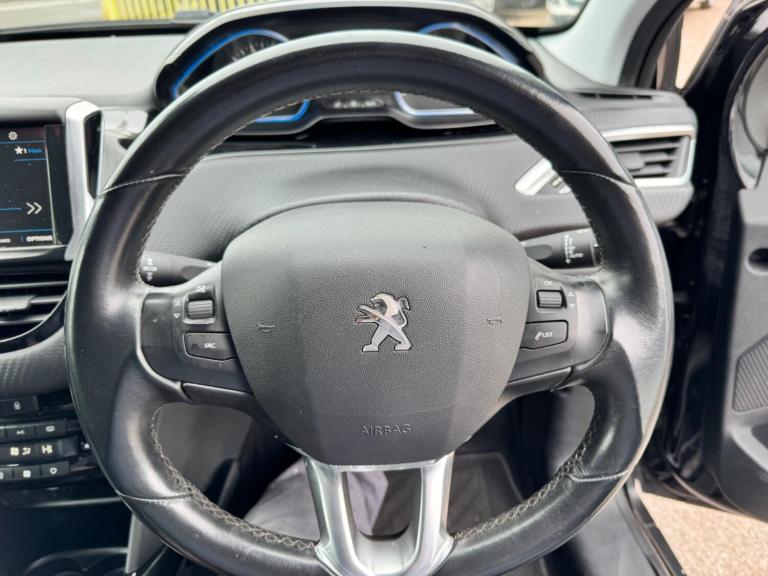 2018 Peugeot 2008 1.2 PureTech Allure Euro 6 (s/s) 5dr HATCHBACK Petrol Manual