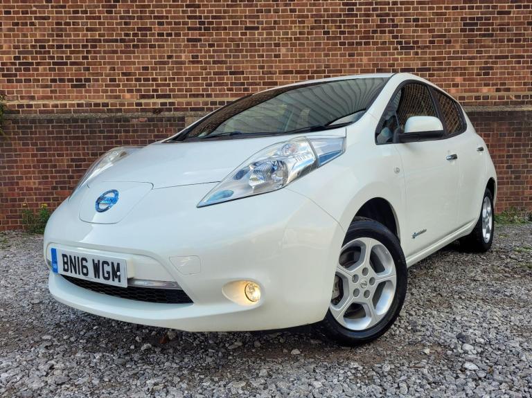 2016 Nissan Leaf 24kWh Acenta Hatchback 5dr Electric Auto (109 bhp) HATCHBACK Electric Automatic