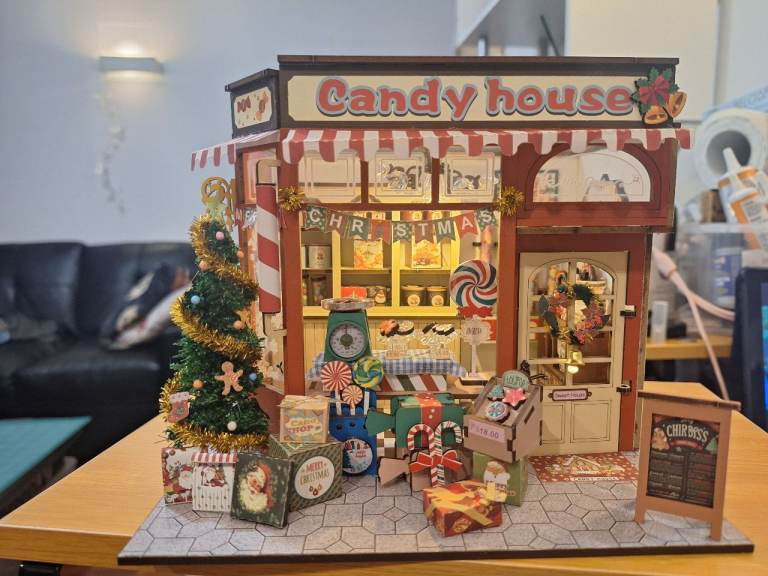 Christmas Candy Shop