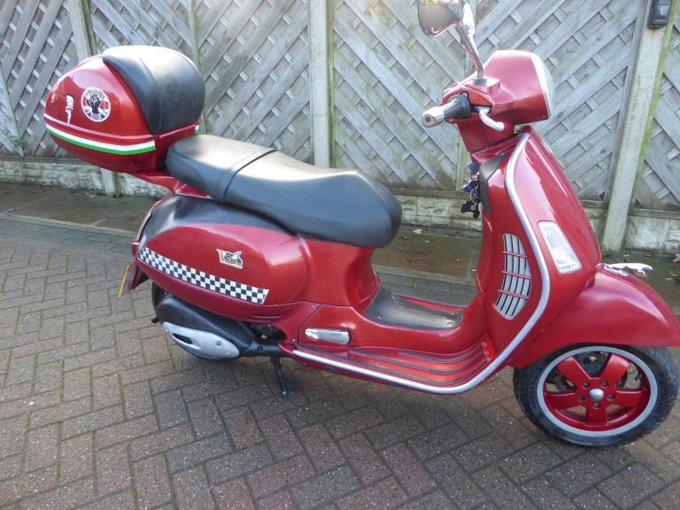 VESPA PIAGGIO GT 125 53 REG JUST SERVICED NEW BELT 1 YEARS MOT